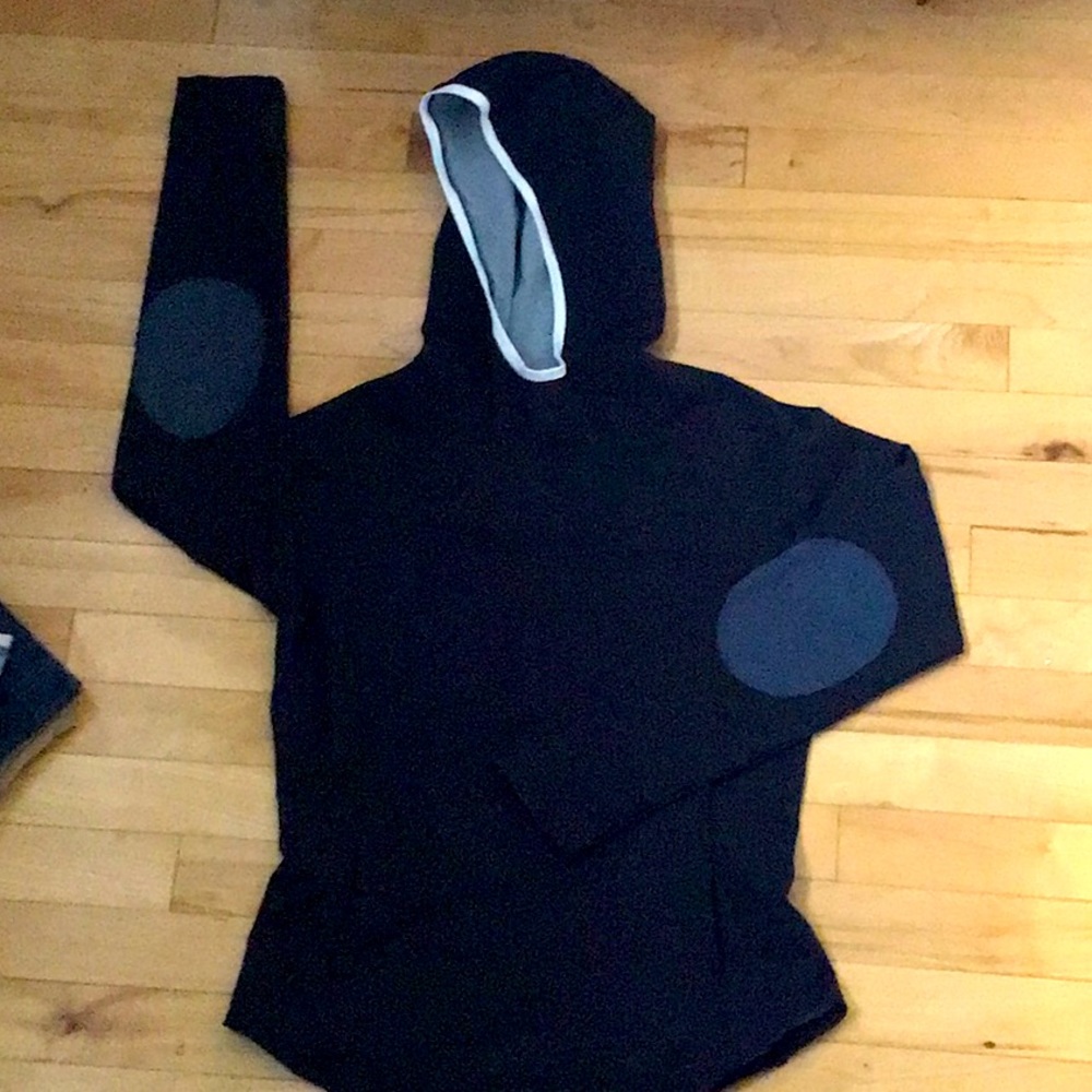 Scout Performance hooded running performance top